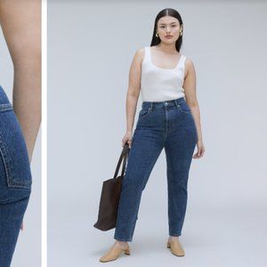 Everlane The Original Curvy Cheeky® Jean in Washed Midnight 33x26.5